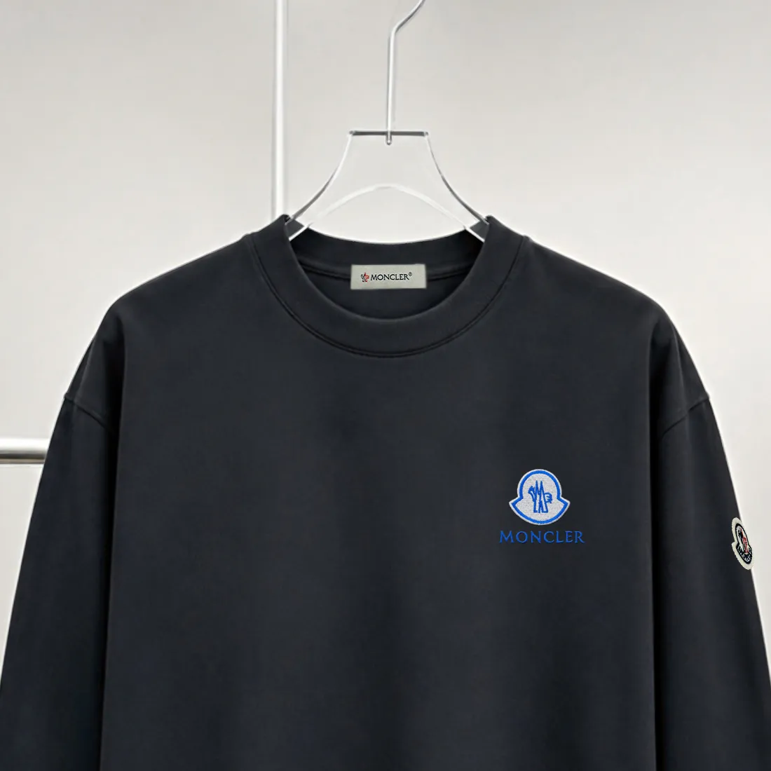 Moncle* logo 《 》 380 ， ， Same Style ， : Black White Coffee Brown Size：S（90-130 ） M（125-140 ） L（135-155 ） XL（155-175 ） XXL（175-200 ）
